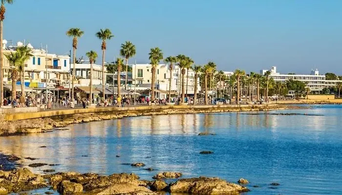 Διαμέρισμα Queens Gardens By The Sea, Pool And Mall Πάφος