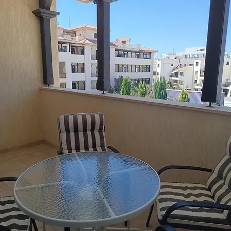 Queens Gardens By The Sea, Pool And Mall * Paphos