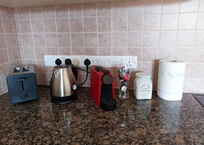 Queens Gardens By The Sea, Pool And Mall Apartmán